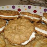 oatmeal cream pies